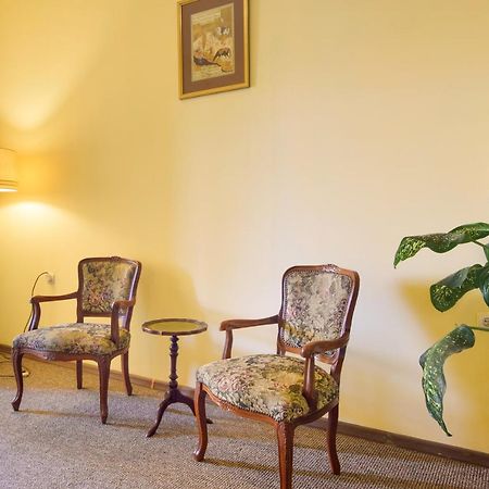 Hotel Stary Ratusz Kostomloty エクステリア 写真